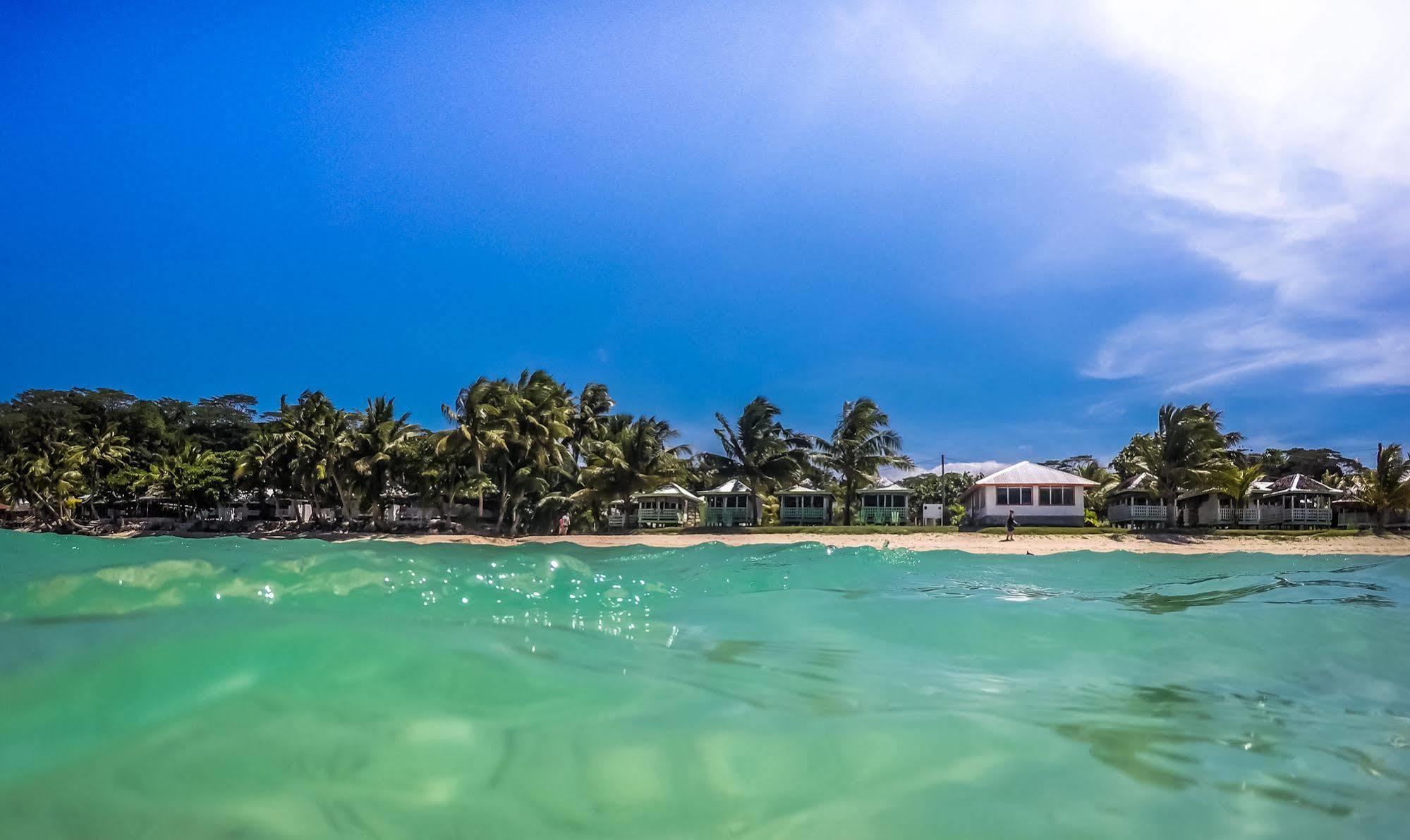 Tailua Beach Fales Manase Екстериор снимка